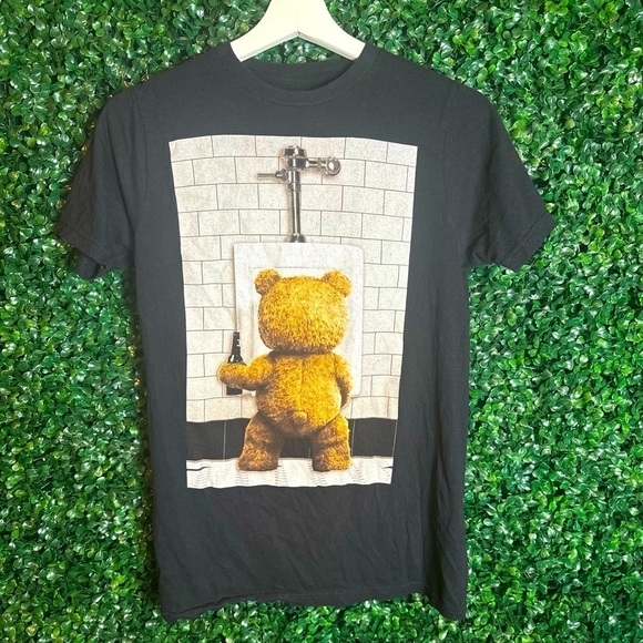 Ted The Movie Shirt Mens Small S Graphic Tee 2014 Ripple Junction 100% Cotton - Picture 1 of 3